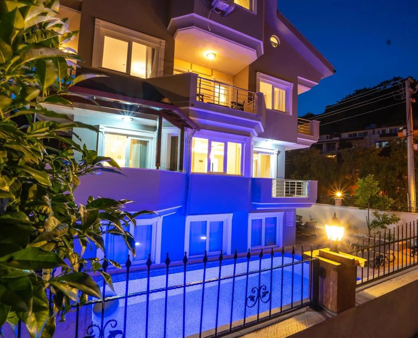 Necatibey Villa Armutalan Marmaris Daily Weekly Rentals