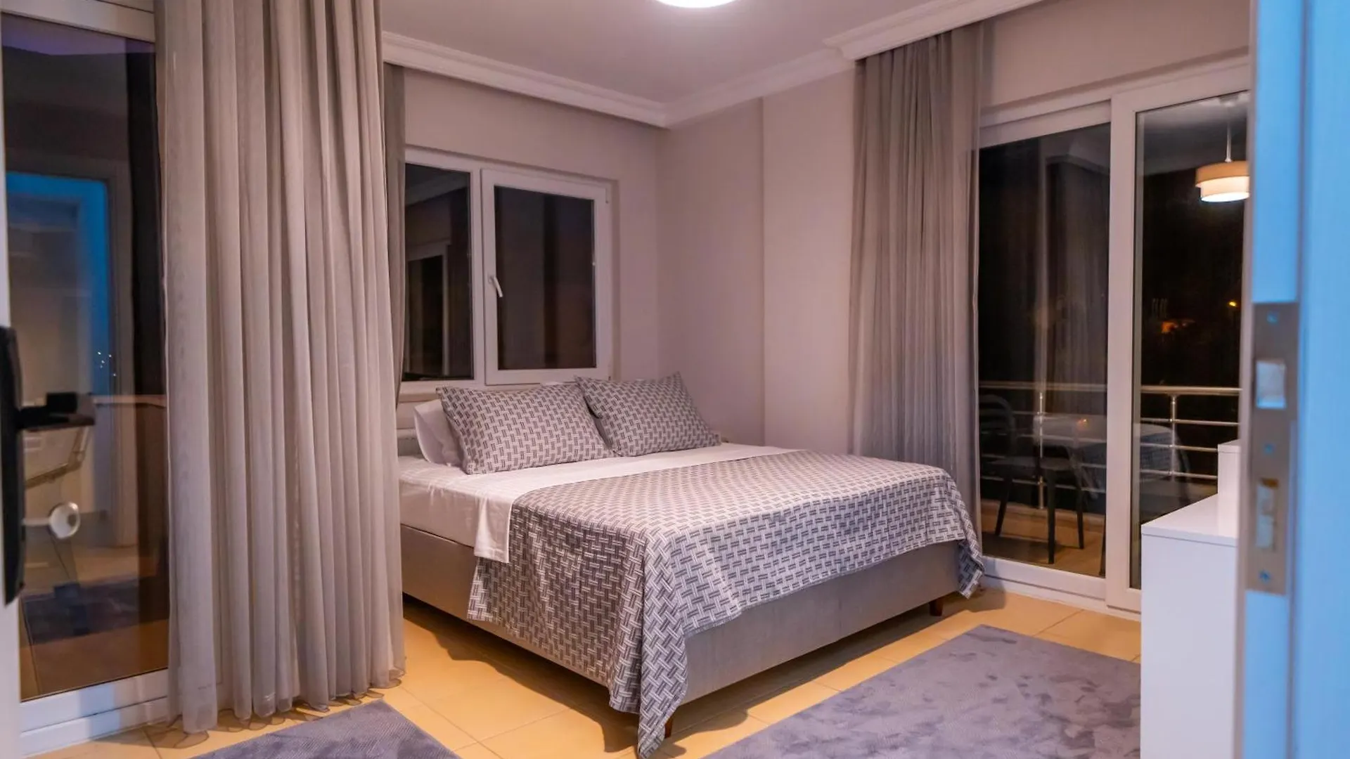 Necatibey Villa Armutalan Marmaris Daily Weekly Rentals