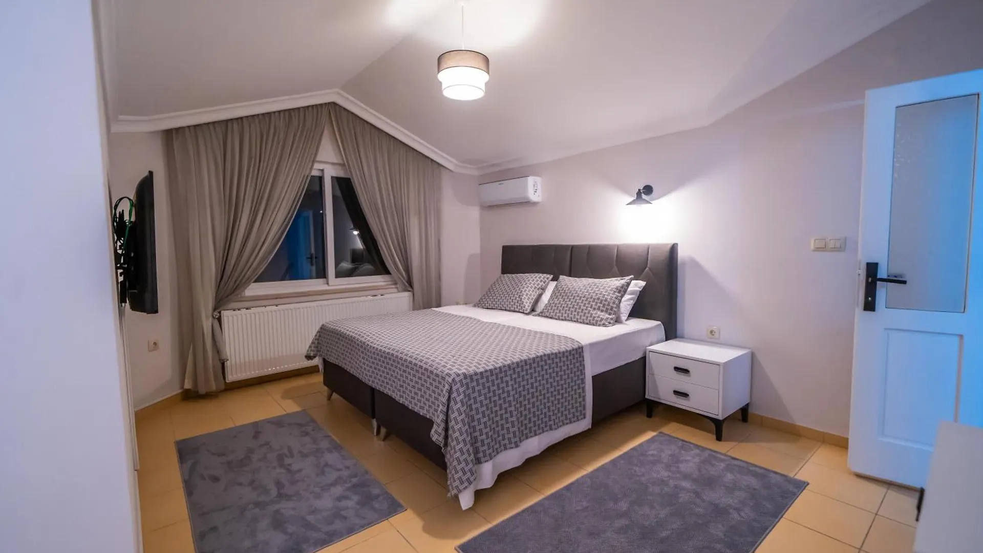 Necatibey Villa Armutalan Marmaris Daily Weekly Rentals