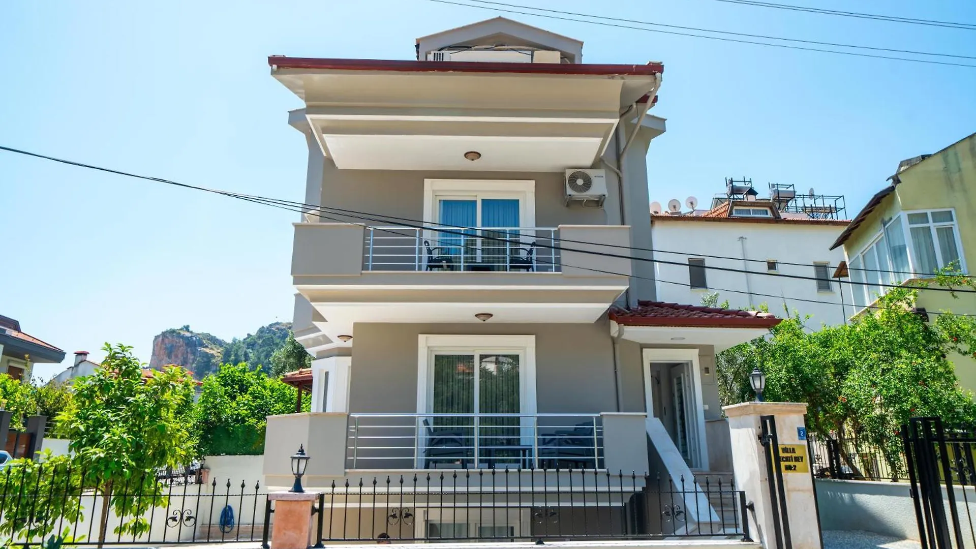 Necatibey Villa Armutalan Marmaris Daily Weekly Rentals